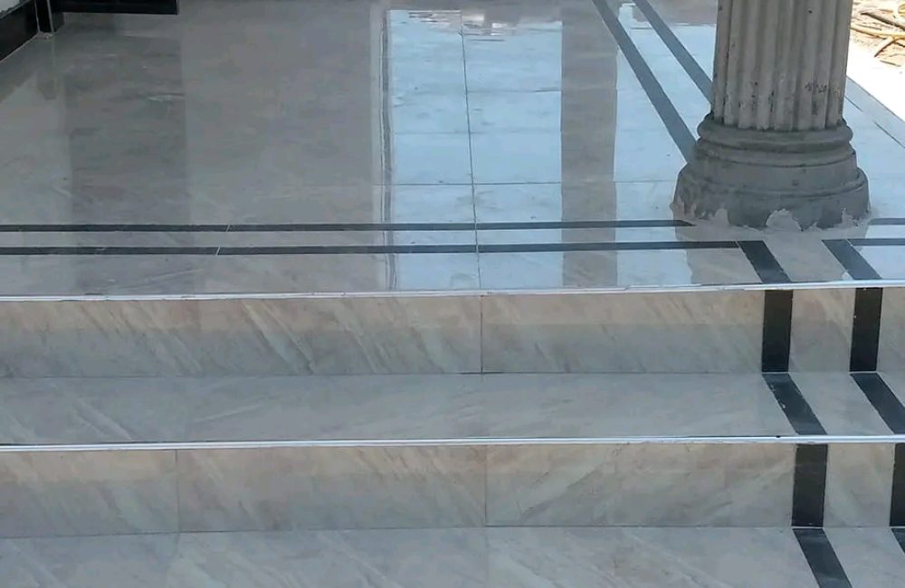1725343586150