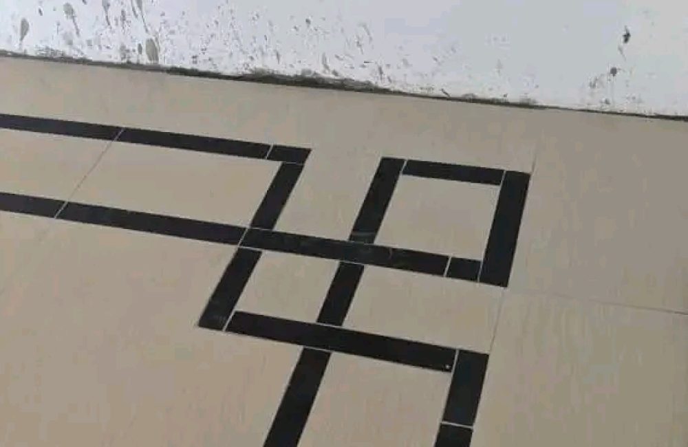 1725343673274