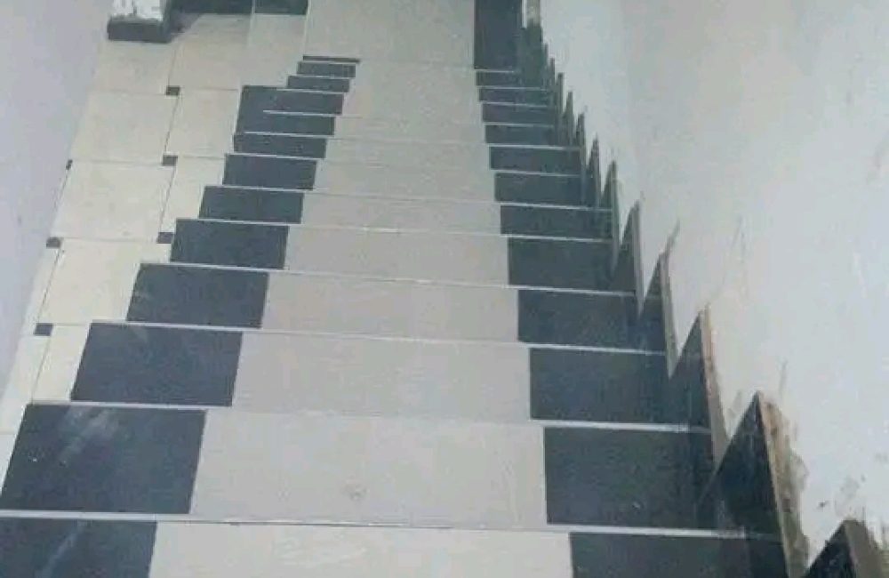 1725344695887