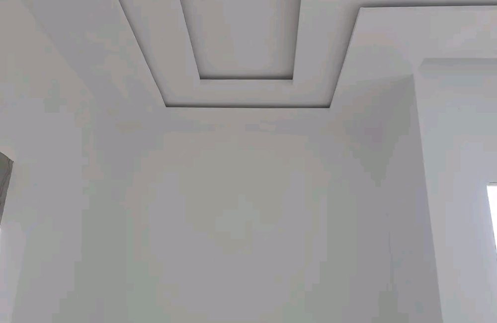 1725433850483