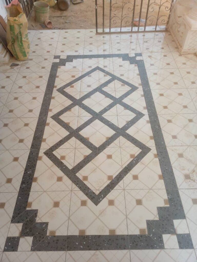Ninaweka tiles katika nyumba mbalimbali ikiwemo ghorofa, tunaweka urembo jikoni, sebuleni, na pia tunajengea makaburi kwa tiles katika ufanisi mzuri.